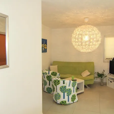 Doder Apartment Pag Town