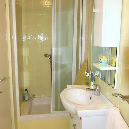 Doder Appartement Pag Town